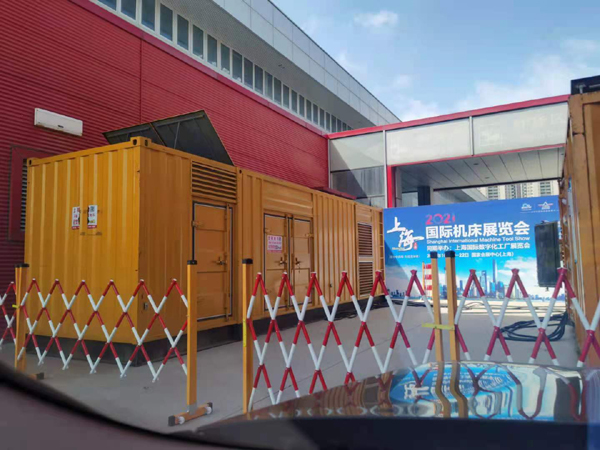 四会发电车出租-发电机无电压或电压太低怎么办？